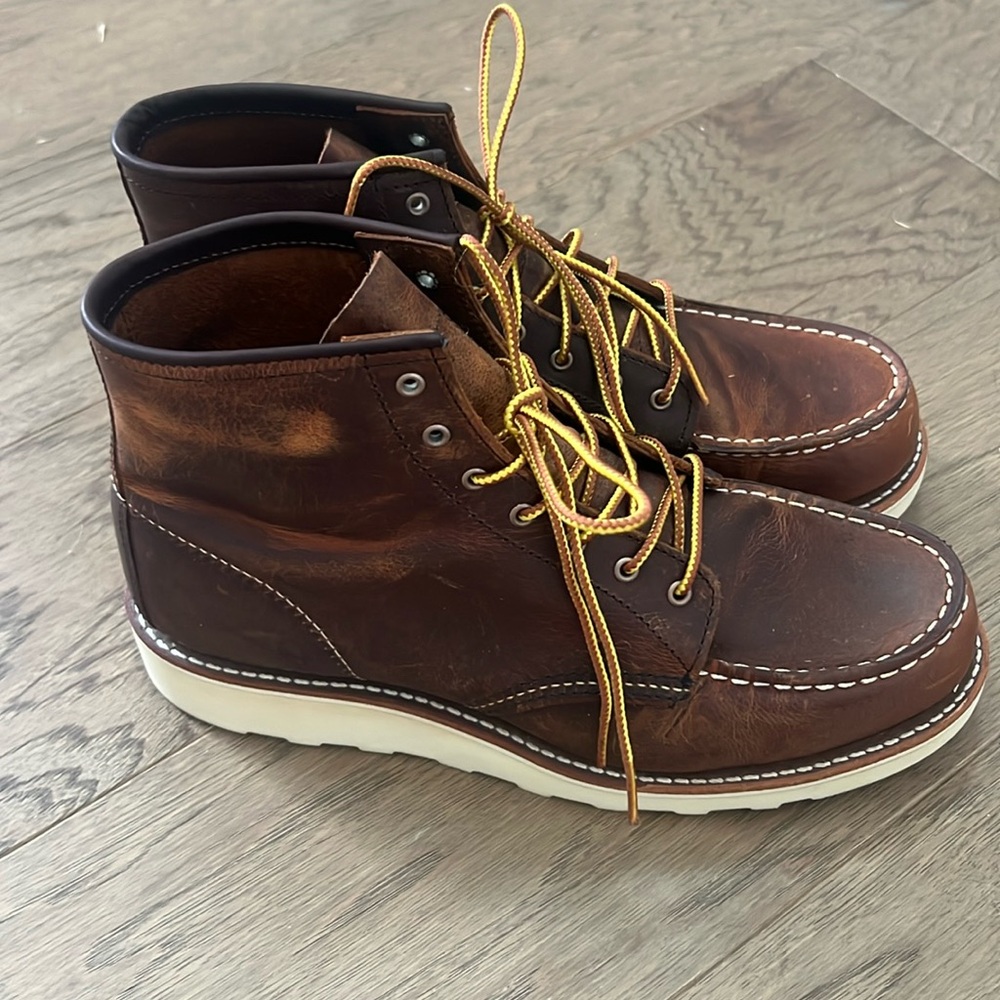 Red Wing 6” classic Moc.